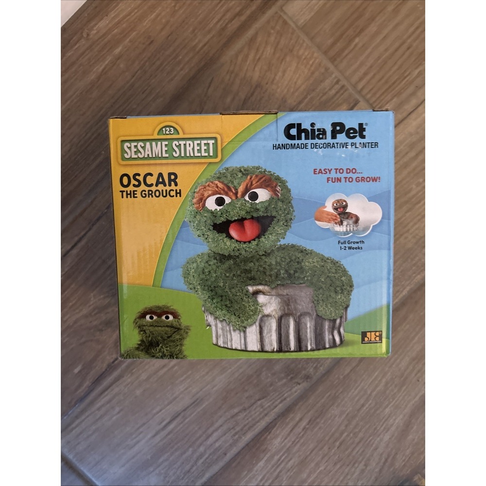 Chia Pet Planter - Sesame Street - Oscar the Grouch NIB